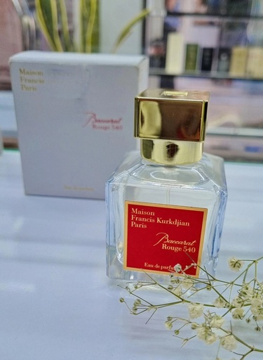 ادکلن زنانه باکارات رژ